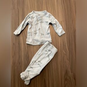 Carter's Blue and Gray with sharks Pajama Sets for Cozy Sleep size 0/3 M